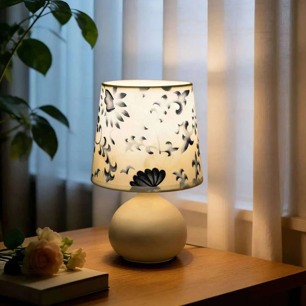 Floral blue and white table Lamp