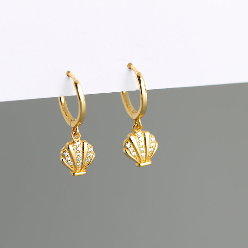 Pavé Seashell Huggie Hoop Earrings – Gold Plated 925 Sterling Silver