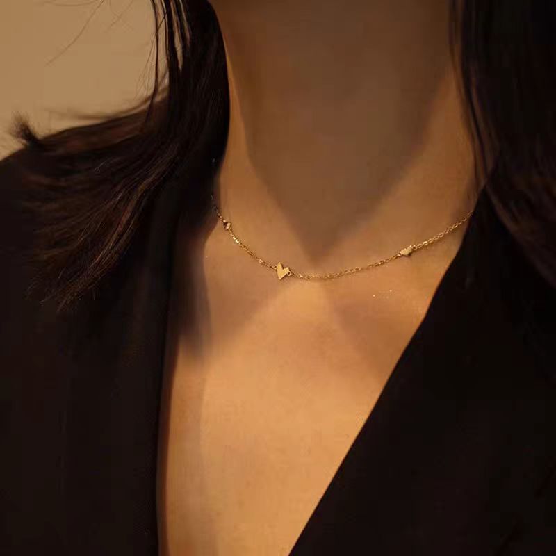 Mini Heart Station Necklace – 925 Sterling Silver, Gold Plated
