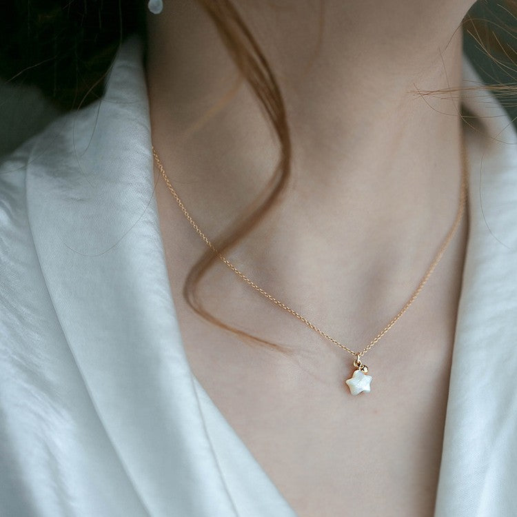 Mother-of-Pearl Star Pendant Necklace - Gold Plated 925 Sterling Silver