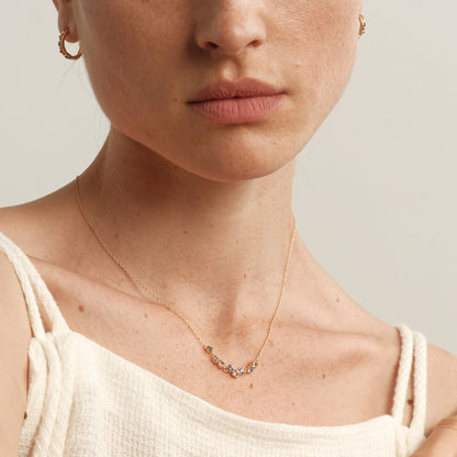 Scattered Blue Zircon Curved Necklace – Gold Plated 925 Sterling Silver