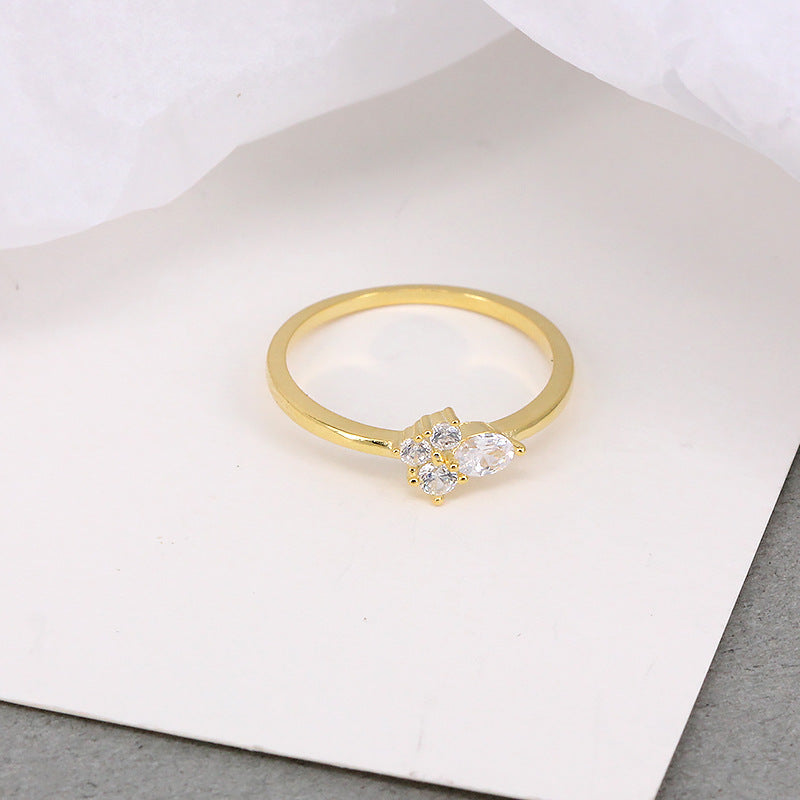 Cluster Crystal Ring – 925 Sterling Silver, Gold Plated