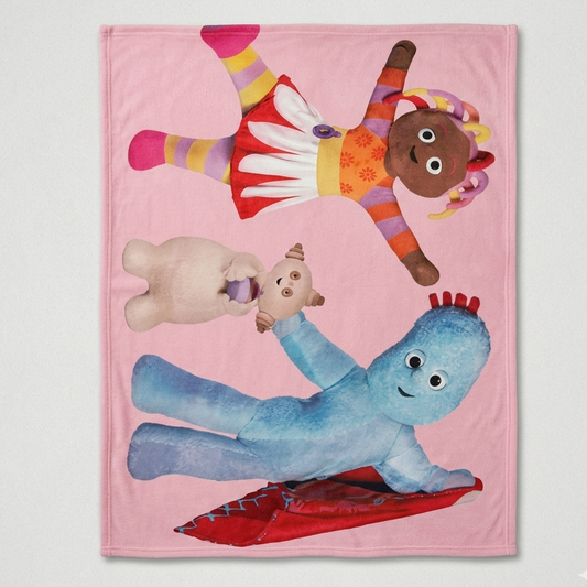 The night garden Big blanket- 200cm * 145 cm - بطانية حديقة المرح