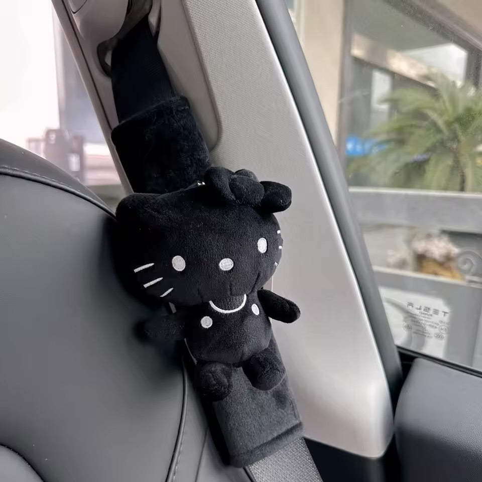 Black hello kitty seat belt pad