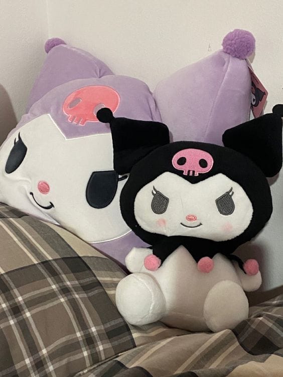 kuromi plush - 25 cm