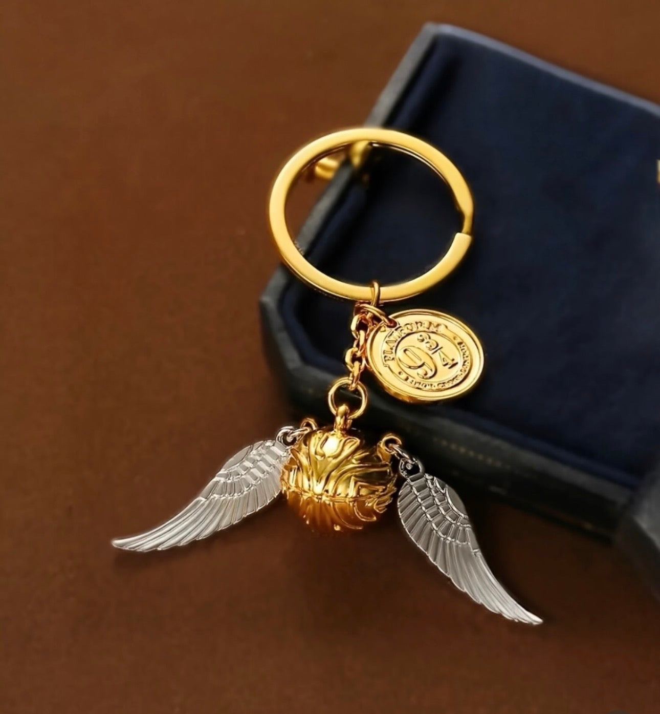 harry potter Golden snitch keychain