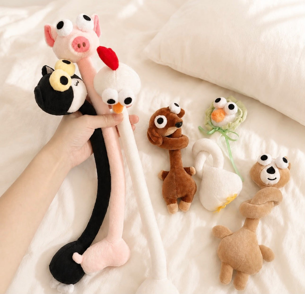 Funny Bendable Animal Plushie – Goofy Long Neck Bag Accessory & Tie-Back