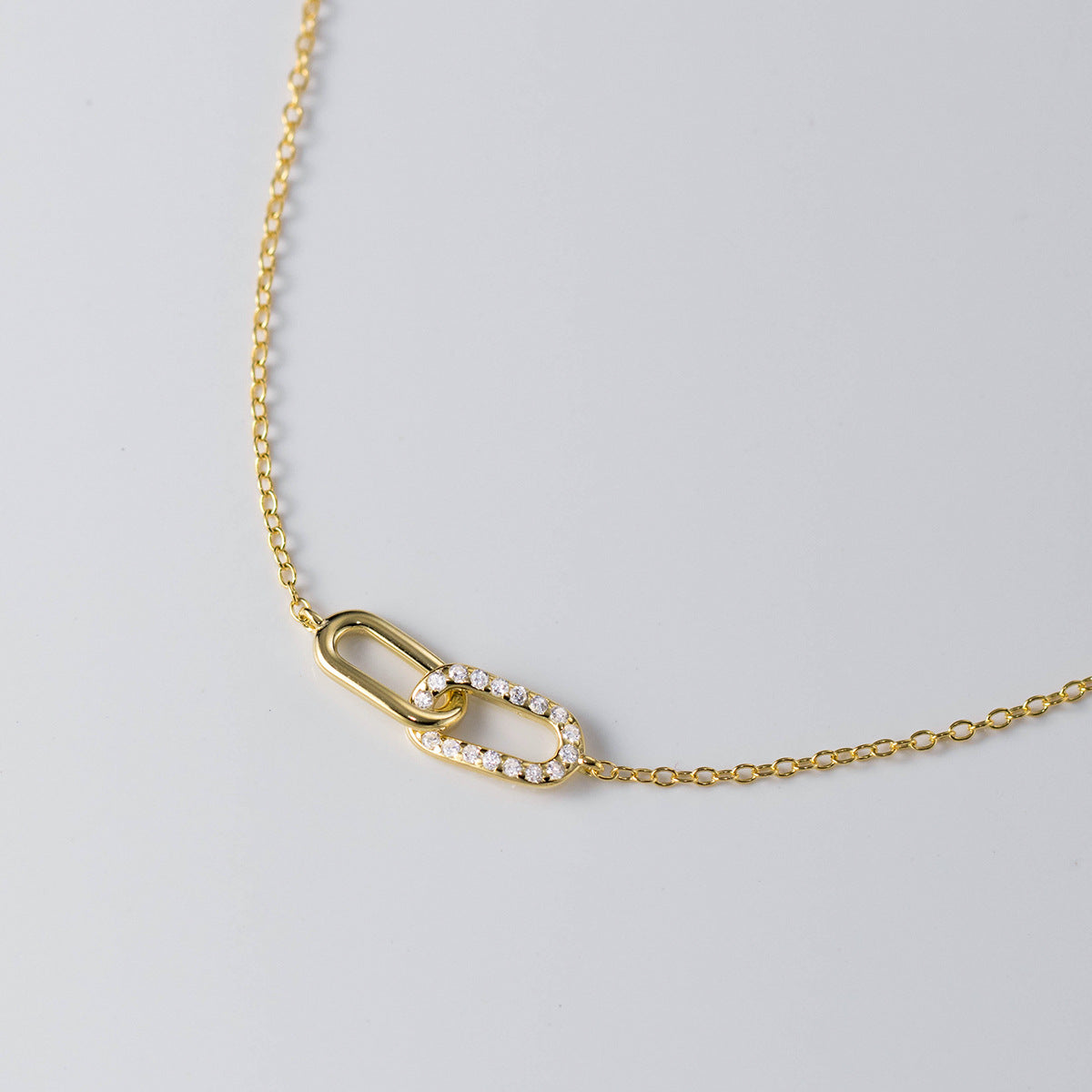 Interlocking Paperclip Link Bracelet - Gold Plated 925 Sterling Silver