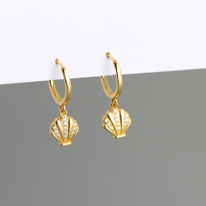 Pavé Seashell Huggie Hoop Earrings – Gold Plated 925 Sterling Silver