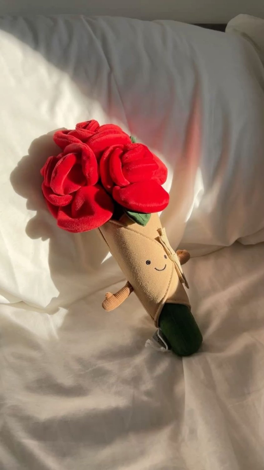 Flower / Roses bouquet plush - 30 cm - Photo 5 | Pinky Promise