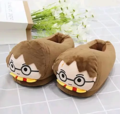 Harry Potter Plush House Slippers (Size 35-42) – Soft Plushie Slippers - Pinky Promise
