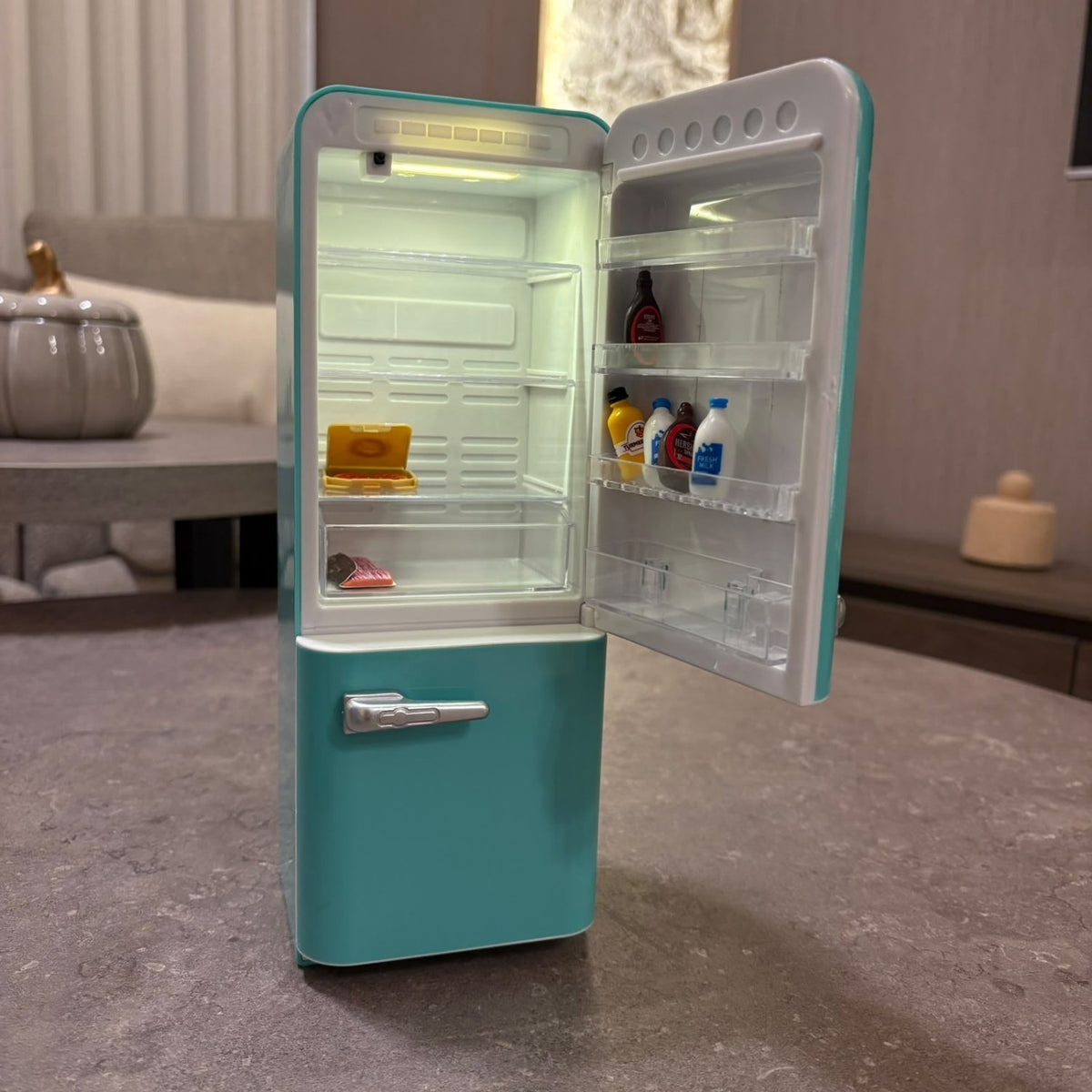 Miniature Light-Up Fridge & Food Figurine Ball Set - Pinky Promise