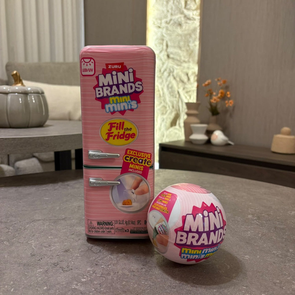 Miniature Light-Up Fridge & Food Figurine Ball Set - Pinky Promise