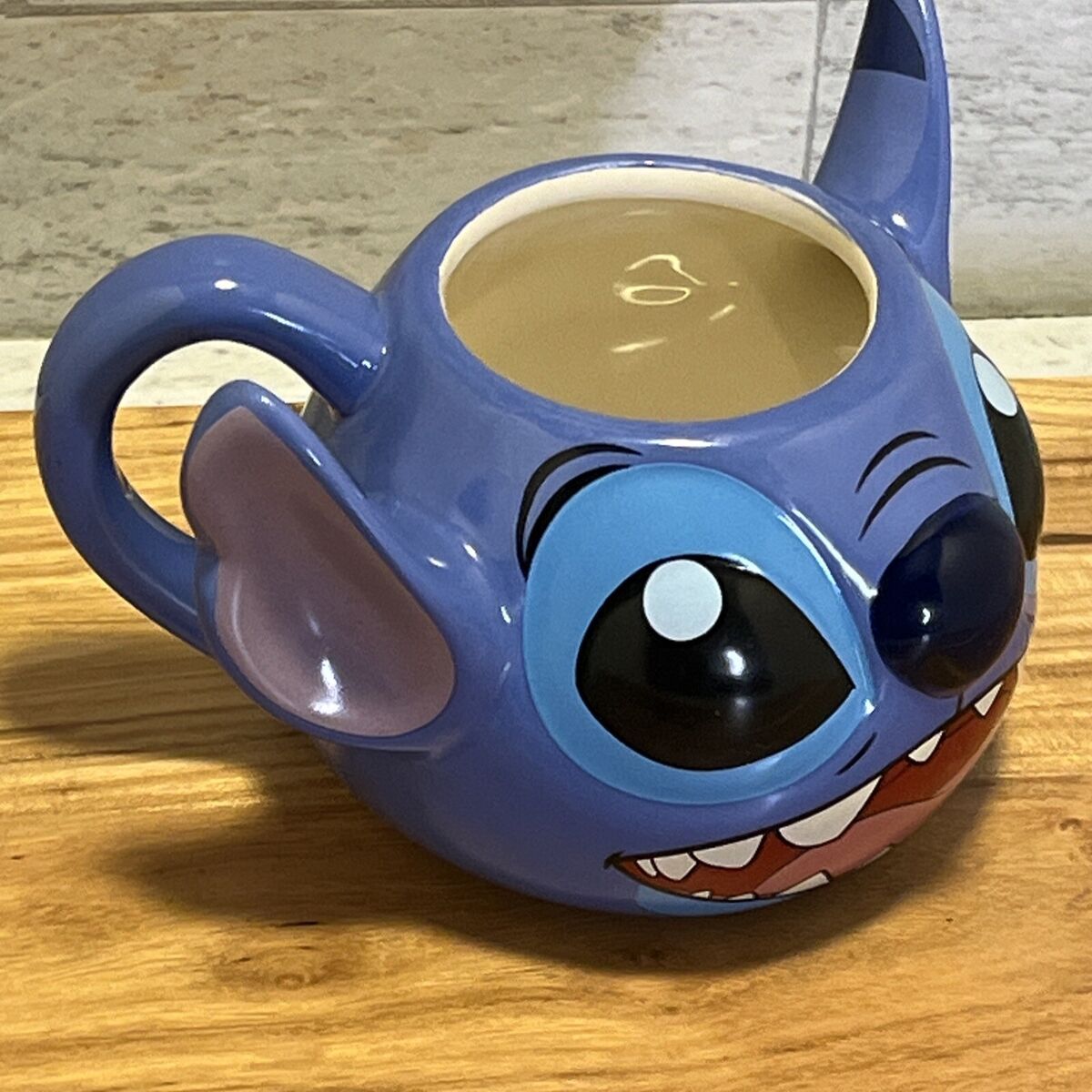Stitch mug - Close Up | Pinky Promise